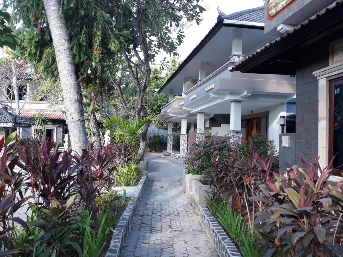 Puri Bali Hotel Lovina Dış mekan fotoğraf