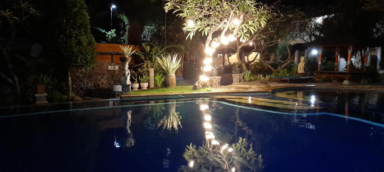 Puri Bali Hotel Lovina Dış mekan fotoğraf