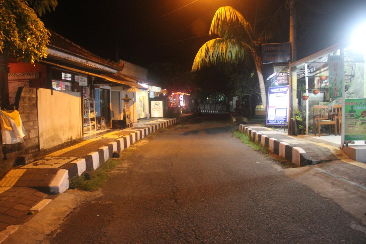 Puri Bali Hotel Lovina Dış mekan fotoğraf